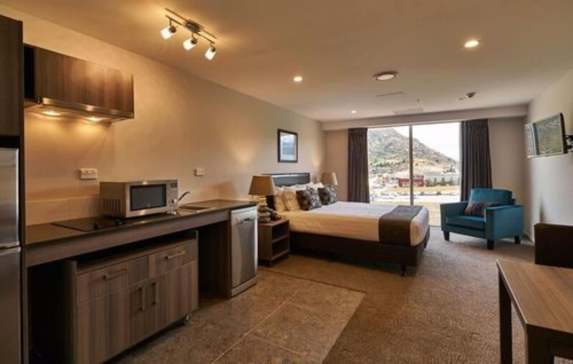 Ramada Suites By Wyndham Queenstown Remarkables Park Kültér fotó