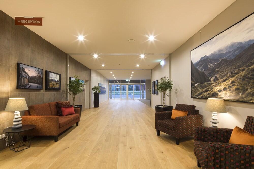 Ramada Suites By Wyndham Queenstown Remarkables Park Kültér fotó