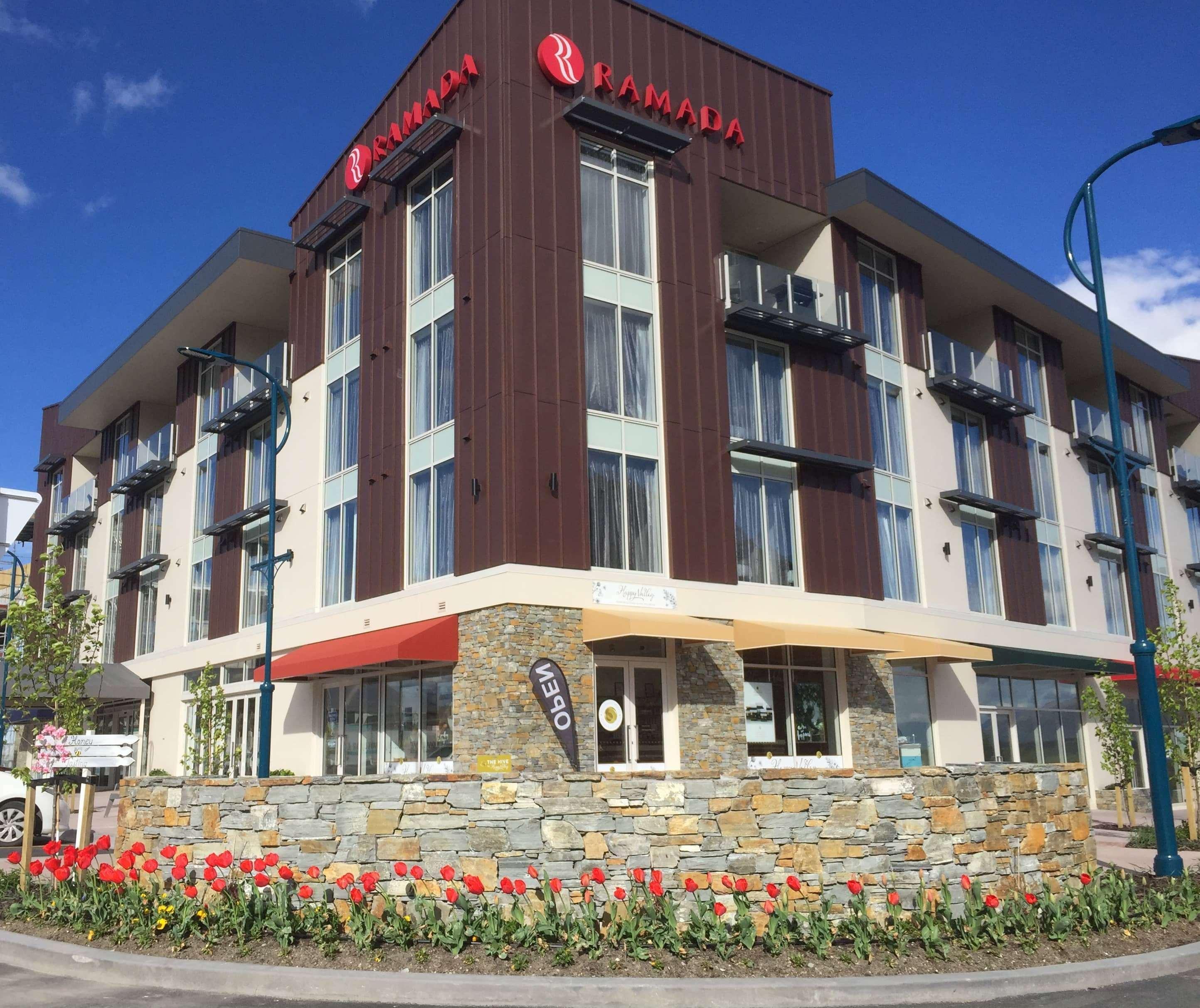 Ramada Suites By Wyndham Queenstown Remarkables Park Kültér fotó