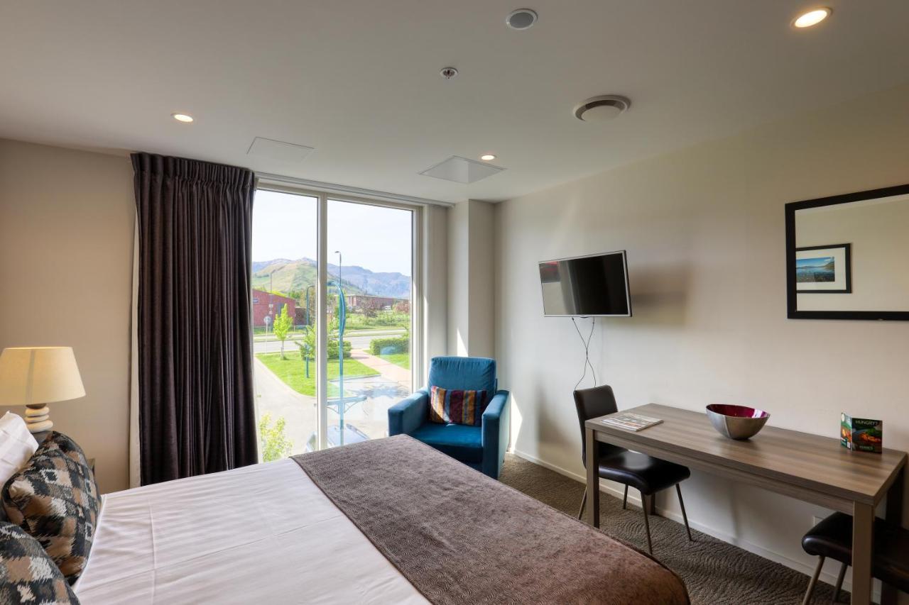 Ramada Suites By Wyndham Queenstown Remarkables Park Kültér fotó