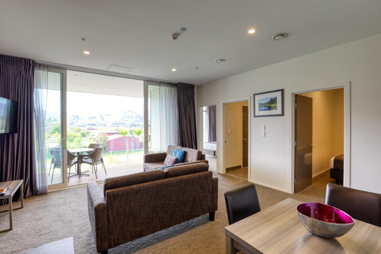 Ramada Suites By Wyndham Queenstown Remarkables Park Kültér fotó